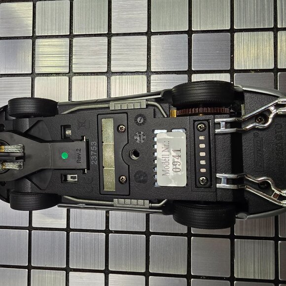 1/24 Scale Carrera Digital Ferrari 250 GTO No.25 1963 Silver – Limited Edition - Picture 8 of 13